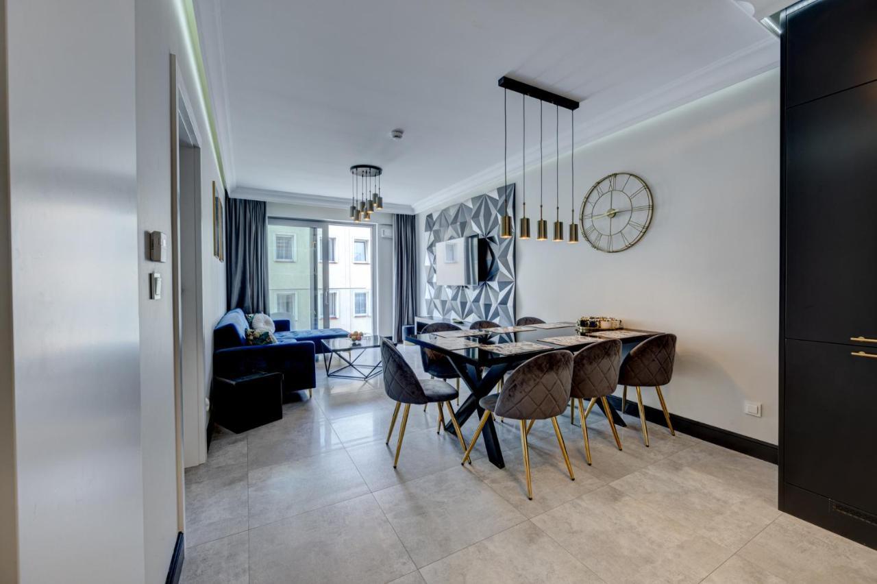 Malaga Apartamenty Balticus เมียนซิดดรอแย ภายนอก รูปภาพ